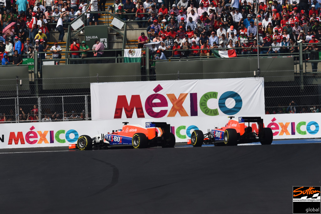 Will Stevens and Alexander Rossi at the 2015 Mexican Grand Prix Photo: Sutton Images